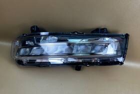 Jr3b-13201-cg Ford 2018-2023 Mustang Front Left Driver Side Drl Fog Light Parking Lamp Led Oem
