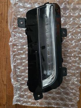 22754998 General Motors Driver Side Daytime Running Lamp / Turn Signal For Cadillac Cts 2014-2017