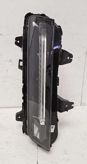 84731996 General Motors 2020 21 22 2023 Cadillac Xt6 Fog Daytime Running Light Right Hand Oem