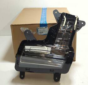 84575580 Gmc 19434109 New Oem Genuine Gm Rh Daytime Running Light Led 2015-2020 Escalade
