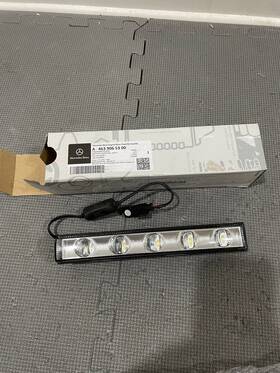 A4639065300 Hella 2008-2016 Mercedes-benz G-class Left Or Right Drl Light Used