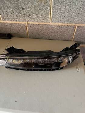 92207-j9510 Hyundai 92207j9510 2022 Kona Daytime Running Light Led Drl Driver Side Preowned