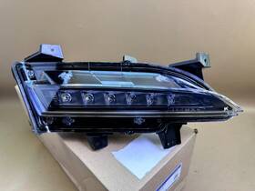 Ej7b-13d272 Lincoln New 2015-2019 Mkc Right Passenger Side Drl Daytime Running Light Led Oem