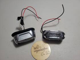 6a946 Whelen 2x Red Led Surface Mounted Chrome Lights Flasher Response Flash