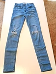 Levi's 721 High Rise Skinny Light Wash Jeans - Size 24 Excellent Condition !. Fixed Price $15.99.