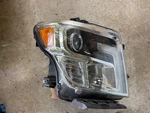 2016-2019 Nissan Titan Led Headlight Right Passenger Rh Side 26010EZ22B Oem. Fixed Price $650.00.